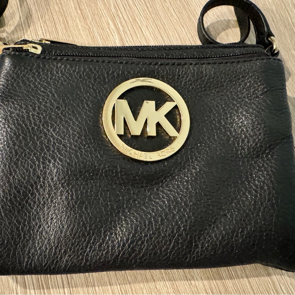 Michael Kors black leather purse with gold hardware